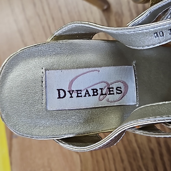 Dyeables Gold and Silver Dress High Heels - Picture 3 of 5